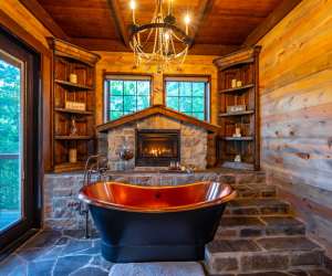 Romantic cabin for two